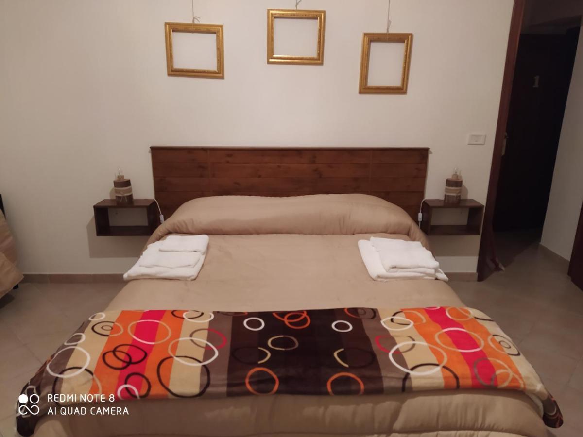 Bed & Breakfast Acquaviva Di Vullo Vincenzo Acquaviva Platani Екстер'єр фото