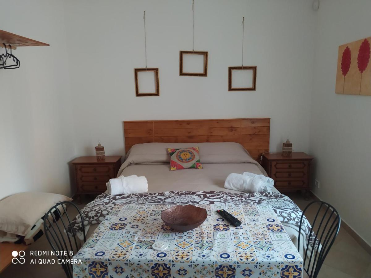 Bed & Breakfast Acquaviva Di Vullo Vincenzo Acquaviva Platani Екстер'єр фото