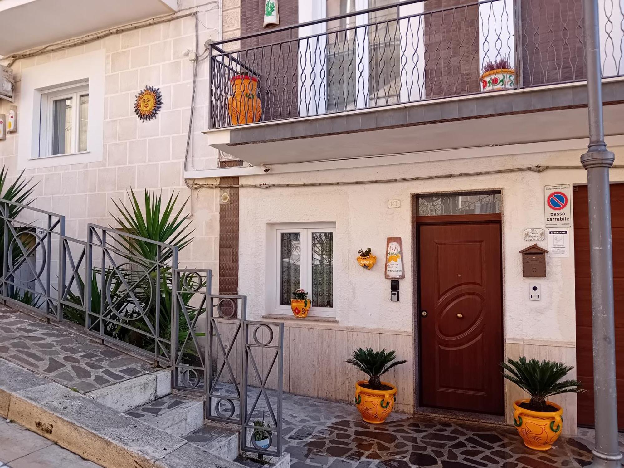 Bed & Breakfast Acquaviva Di Vullo Vincenzo Acquaviva Platani Екстер'єр фото